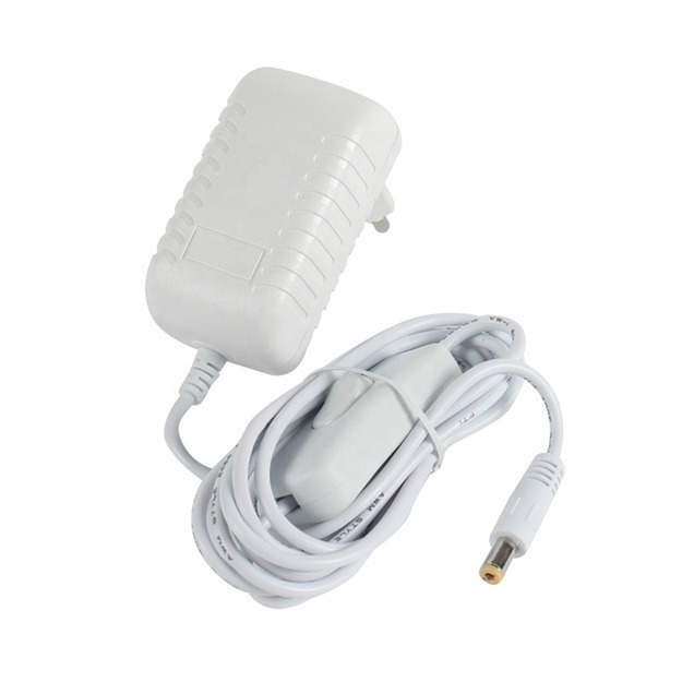 Zone Led-pistokemuuntaja 6W/12V